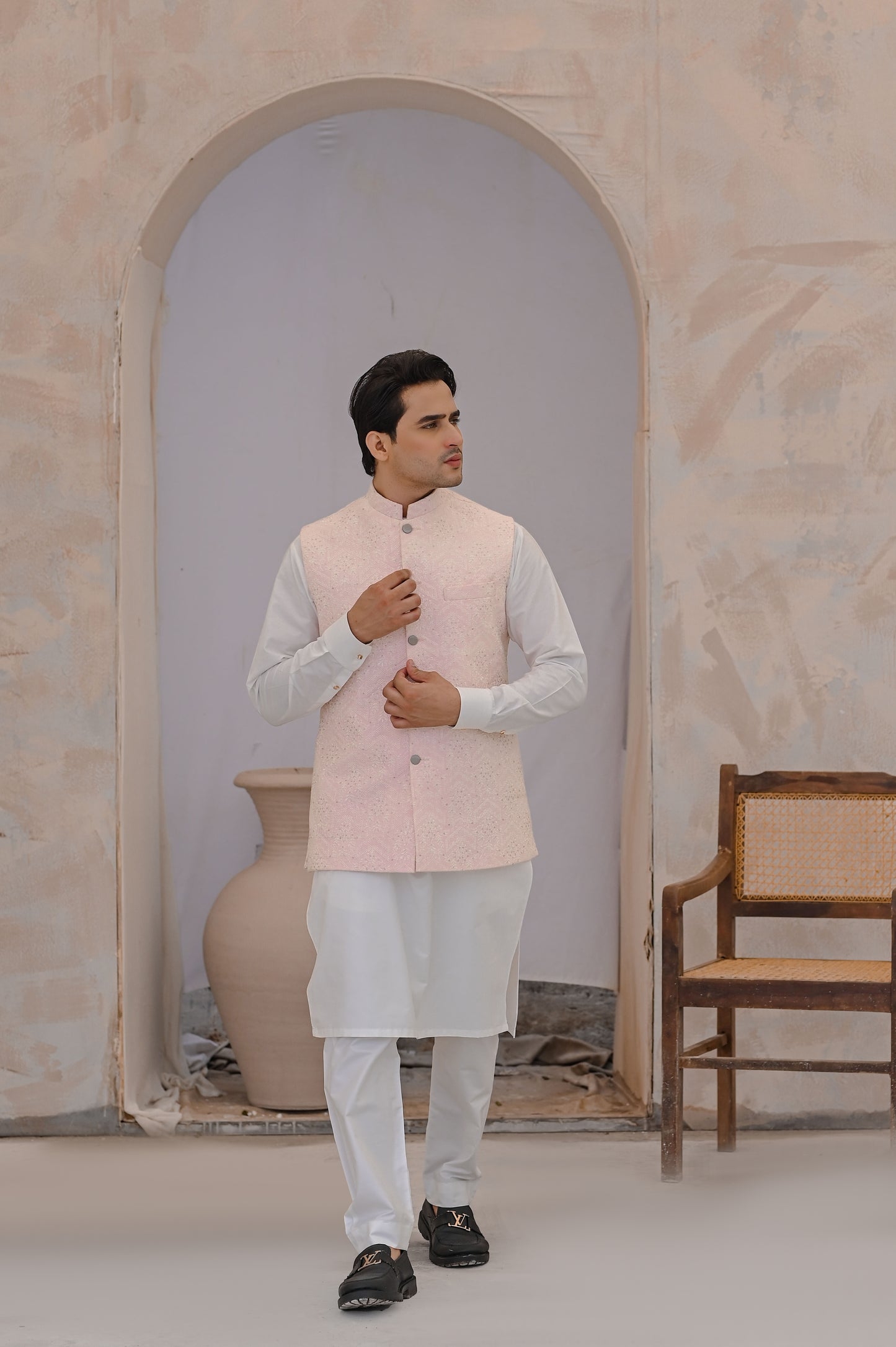 Raheel Qadir – Off-White Cotton Silk Kurta Pajama with Pink Embroidered Waistcoat