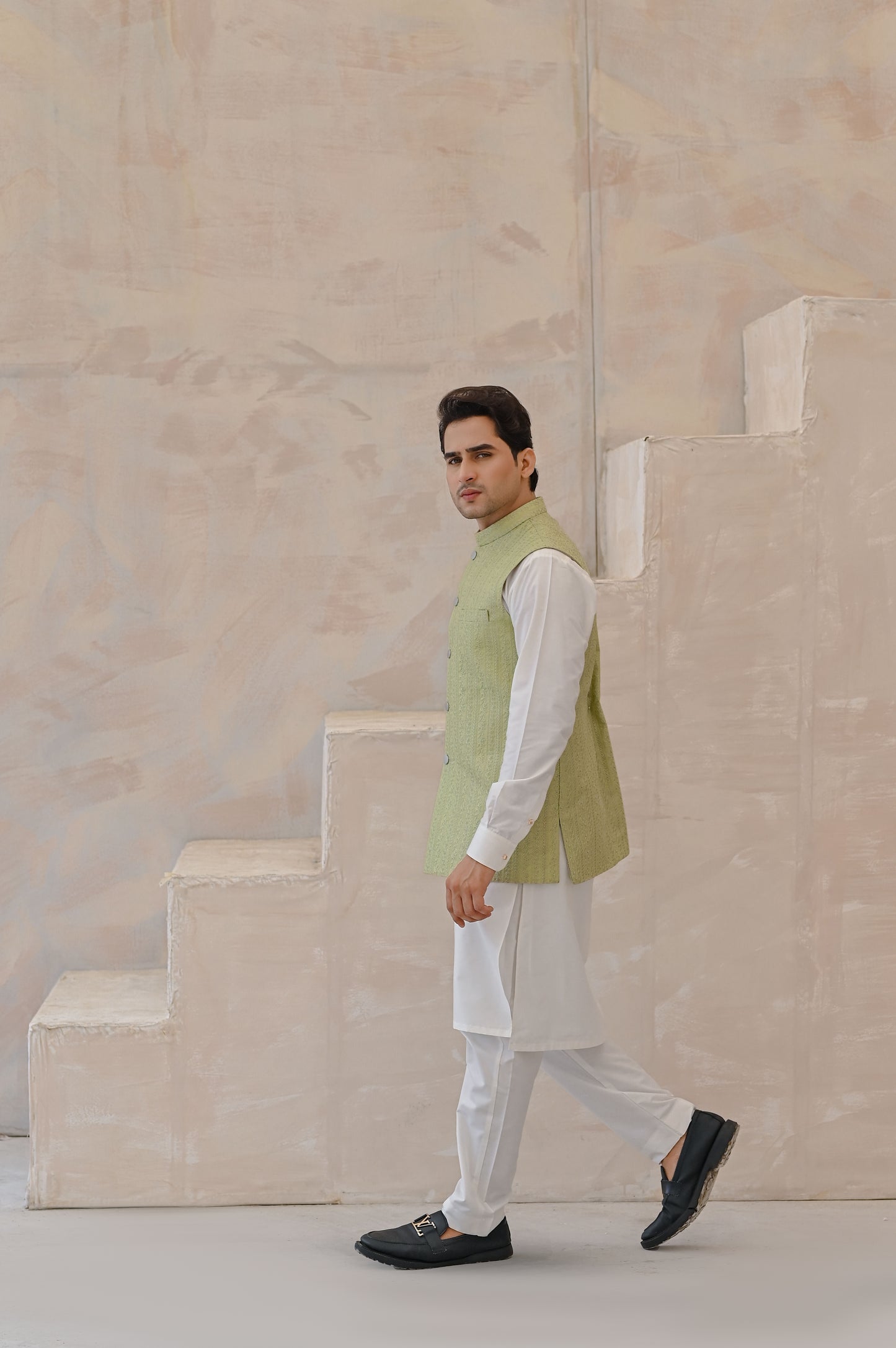 Raheel Qadir – Off-White Cotton Silk Kurta Pajama with Mint Green Embroidered Waistcoat