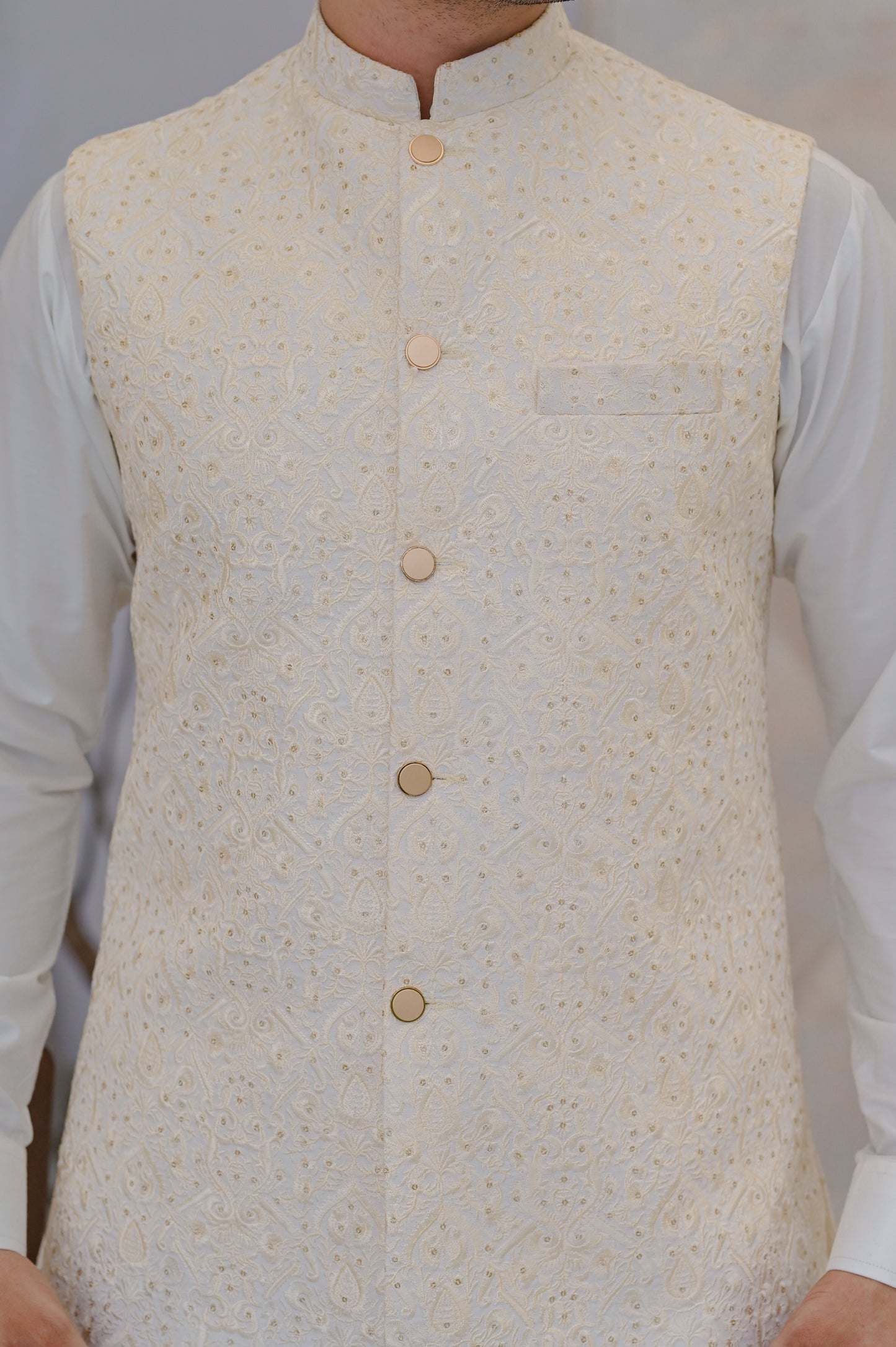 Raheel Qadir – Off-White Cotton Silk Kurta Pajama with Cream Embroidered Waistcoat