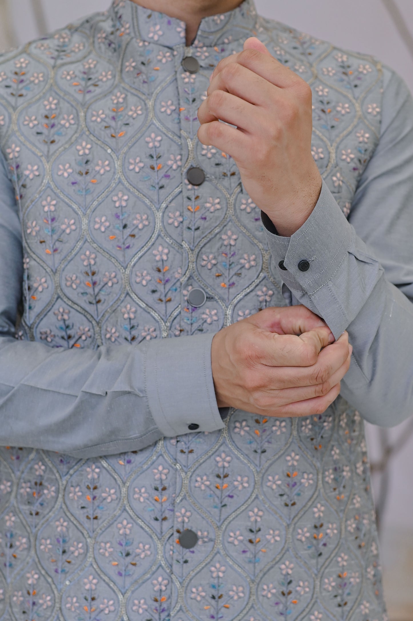 Raheel Qadir – Grey Cotton Silk Kurta Pajama with Grey Embroidered Waistcoat