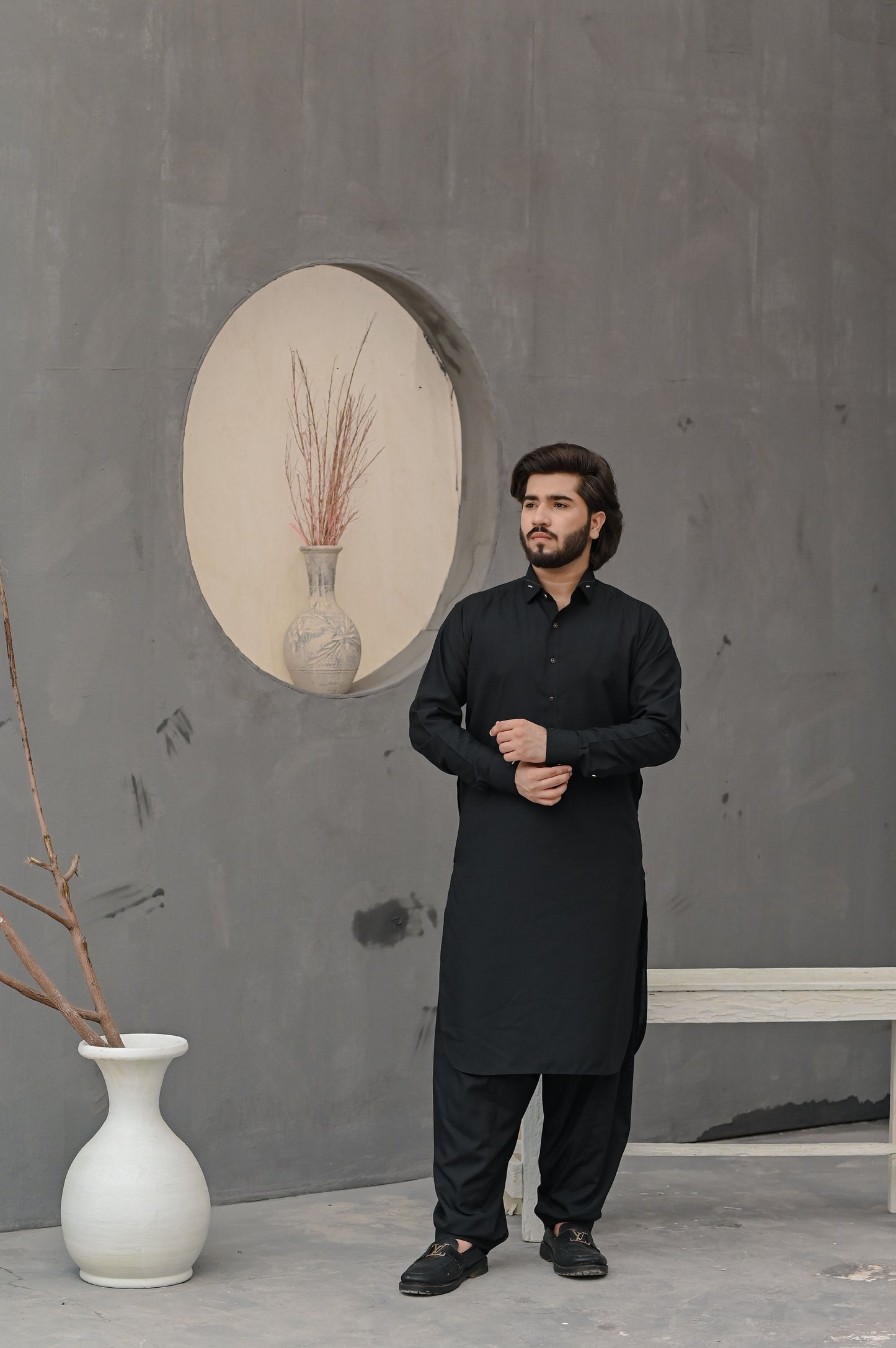 Raheel Qadir – Black Shalwar Kameez