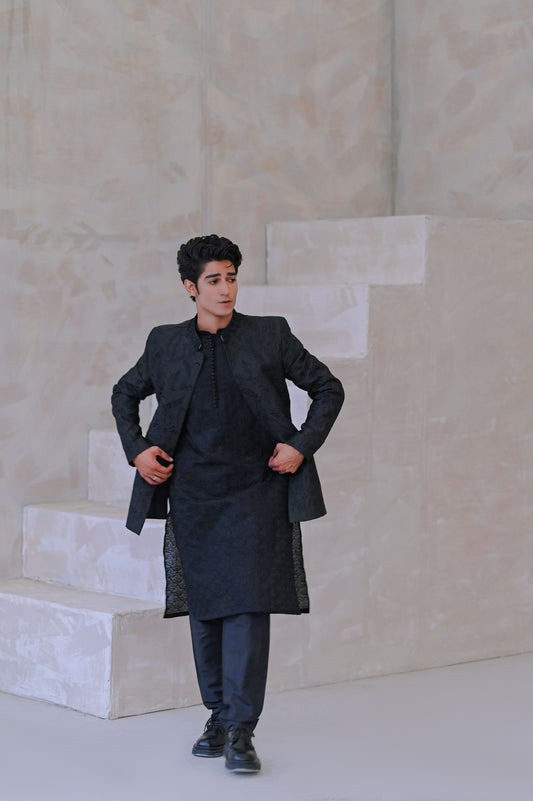 Raheel Qadir – Black Kurta Pajama with Embroidered Prince Coat