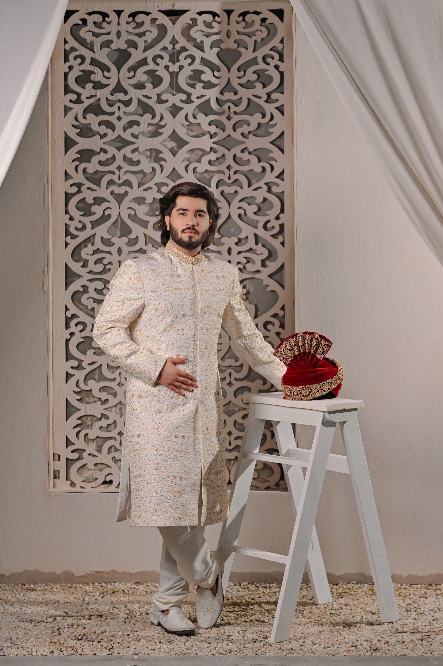 Raheel Qadir – Cream Embroidered Sherwani