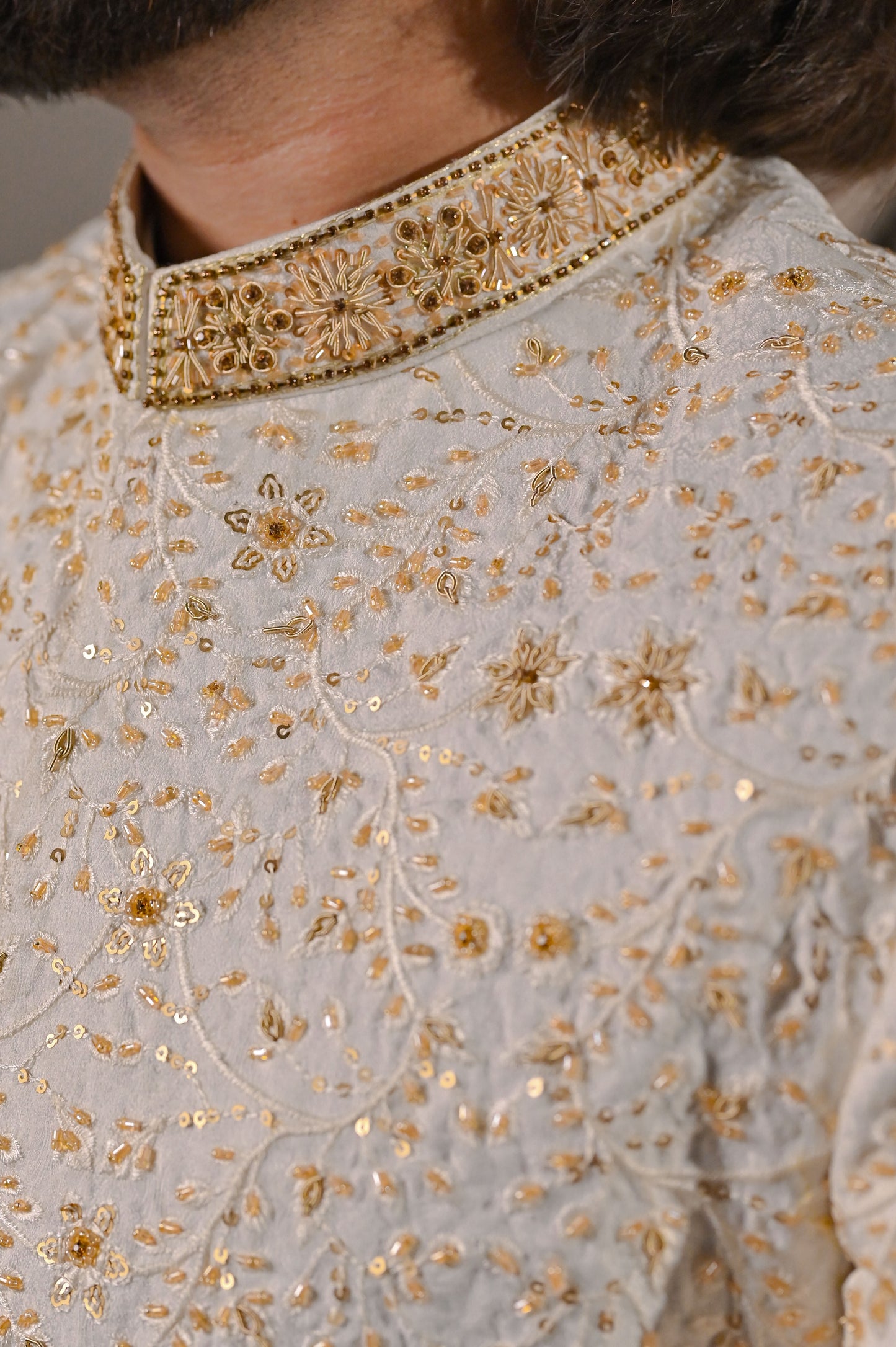 Raheel Qadir – Cream Embroidered Sherwani