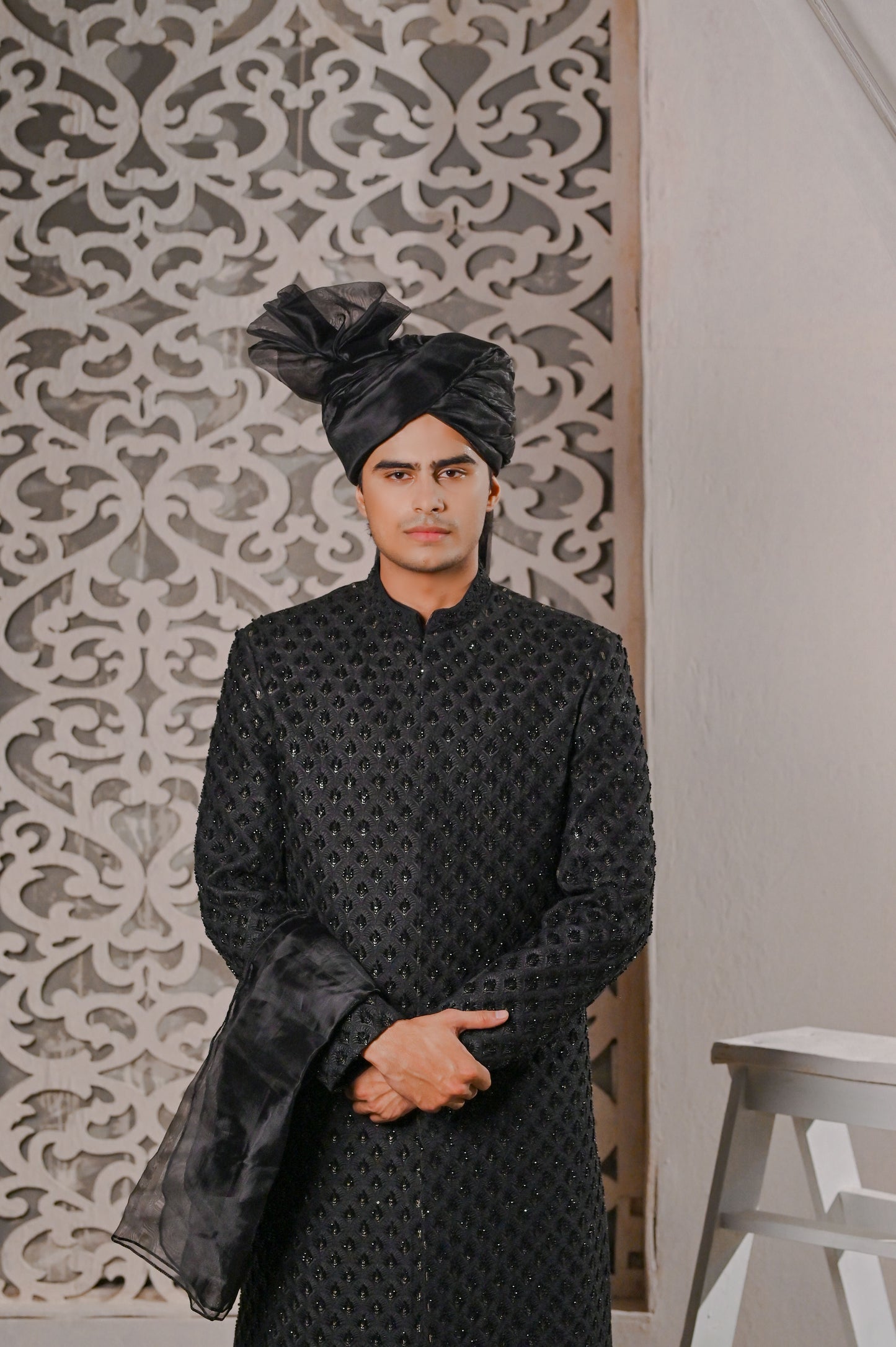 Raheel Qadir – Black Sherwani